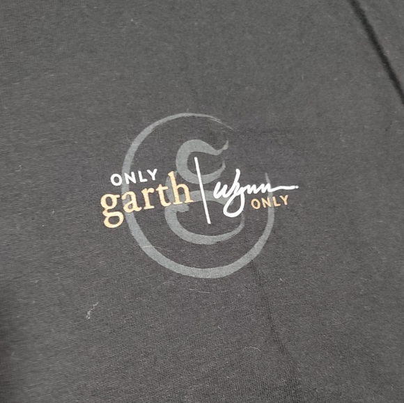 Vegas Whynn Tee - Picture 4 of 5